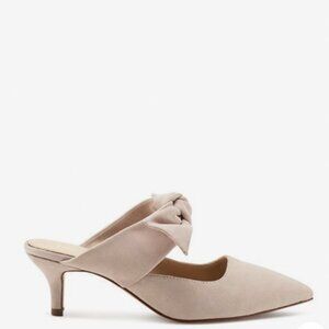 Botkier Size 7.5 Suede Kitten Heels with Bow